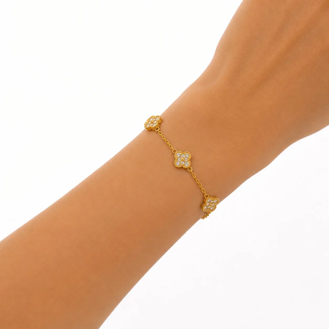 Pulseira Trevo Luxo Cravejada em Aço Inoxidável Dourado — foto 2