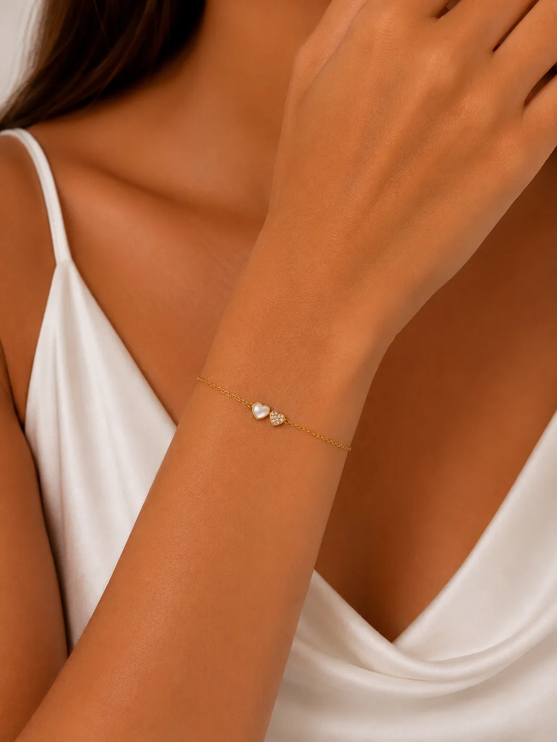 Pulseira Corações Elegance em Aço Inoxidável — foto 2